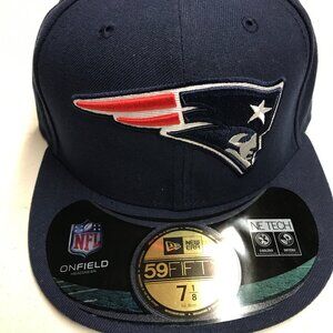 Navy Blue New Era 59Fifty New England Patriots Classic Fitted Hat Size 7-1/8